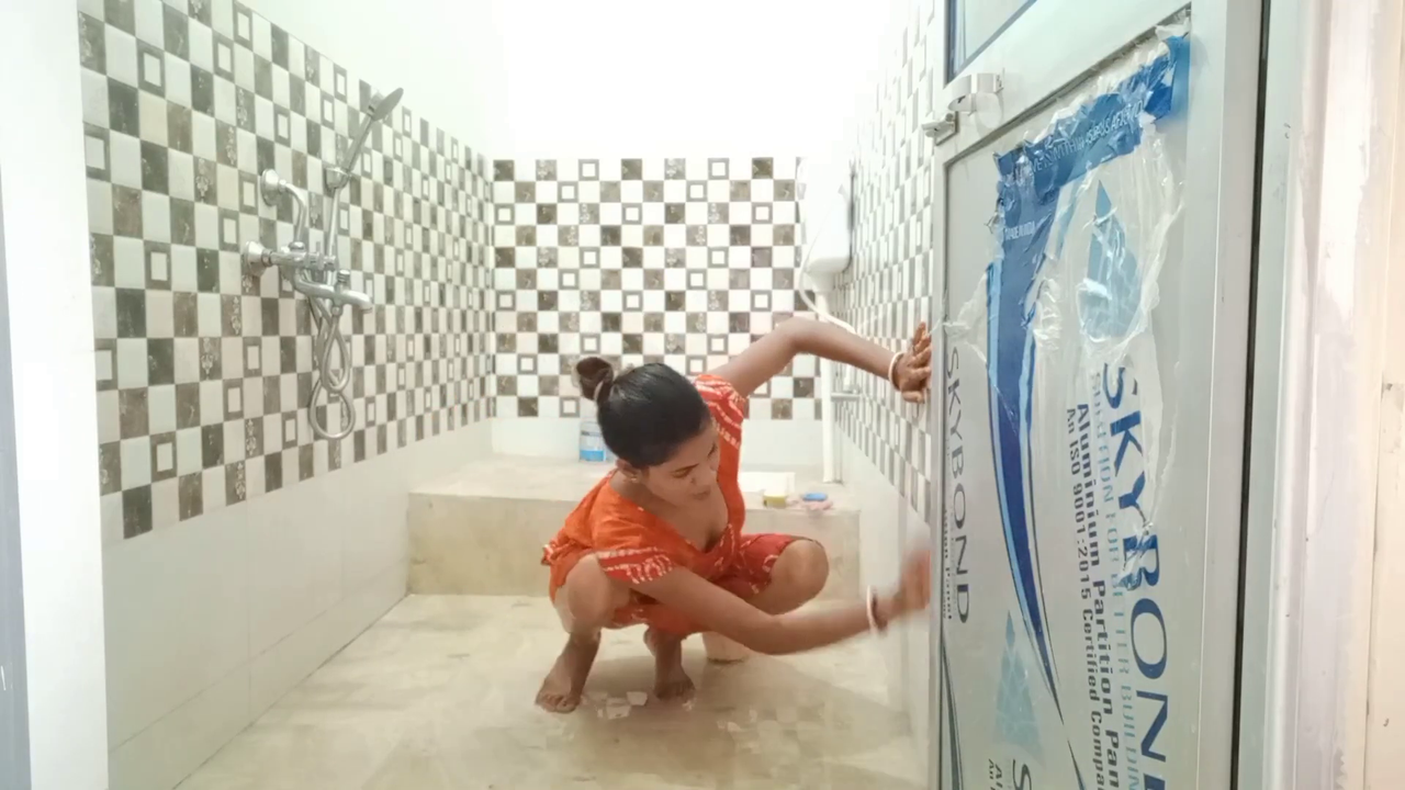 vlcsnap-2023-06-03-23h05m54s309