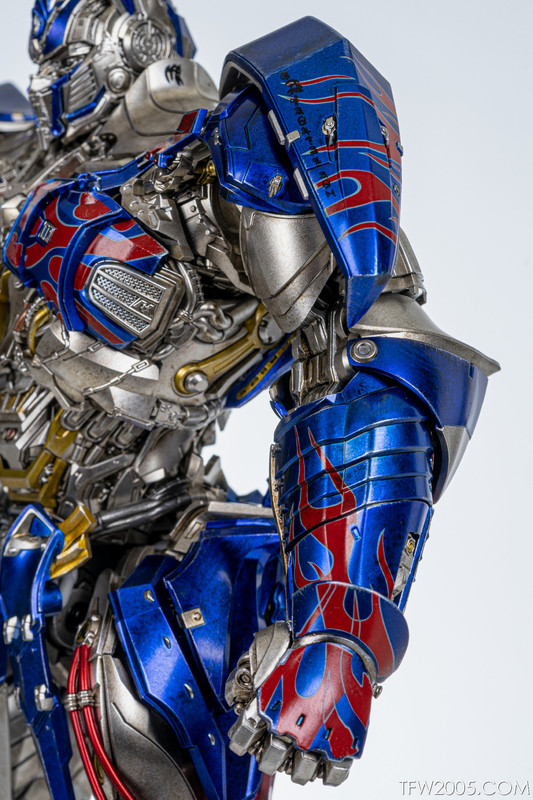 Threezero-DLX-TLK-Prime-023