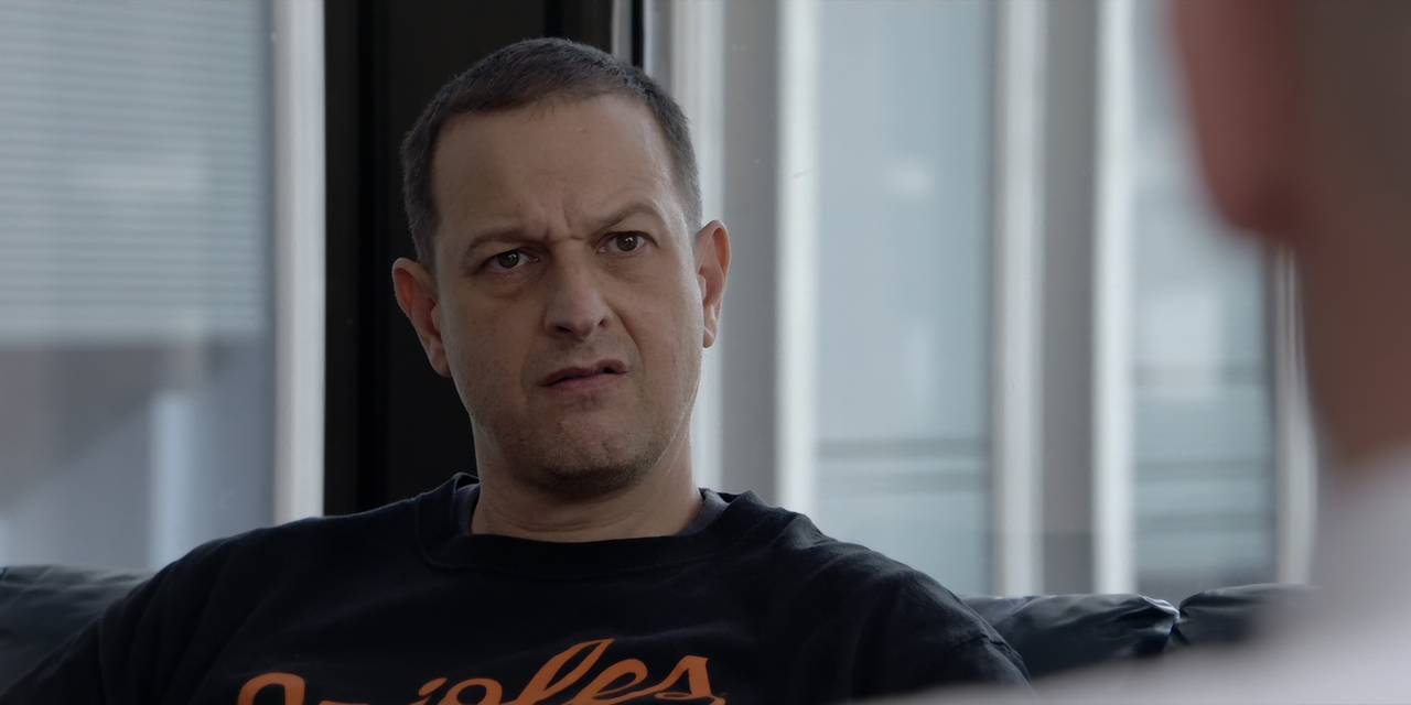 We.Own.This.City.S01E03.Part.Three.1080p.10bit.HMAX.WEB-DL.DD5.1.HEVC-Vyndros.mkv_snapshot_02.34_[20