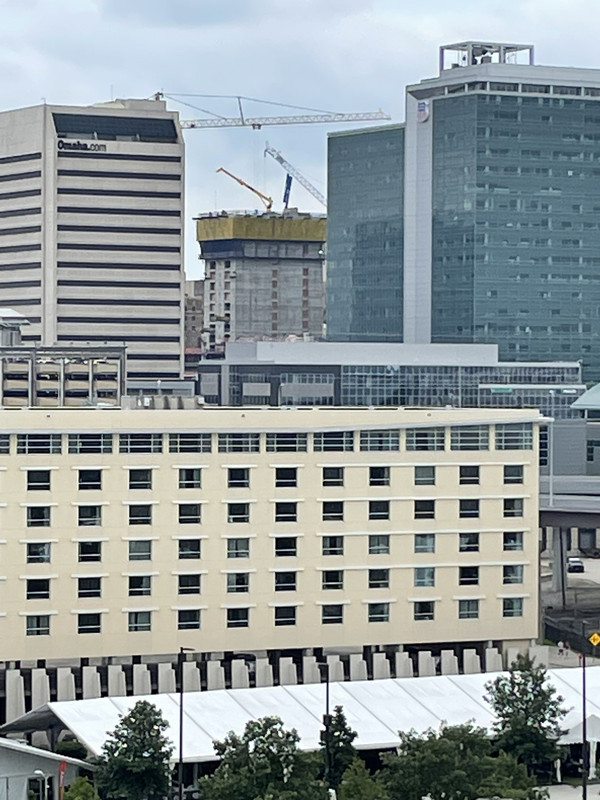 7FED0C85-6735-45C6-BBC5-7F2D1B512872