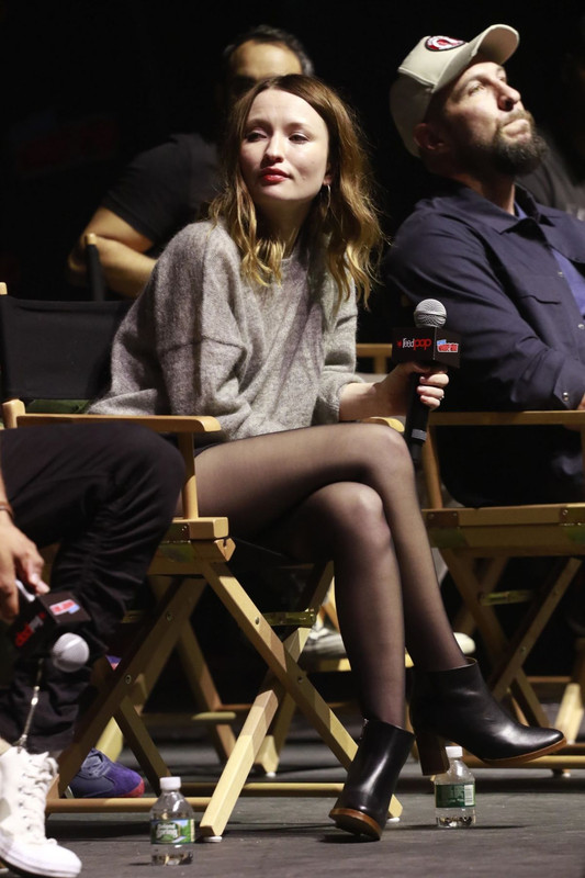 emily-browning-at-american-gods-panel-at-new-york-comic-con-10-0