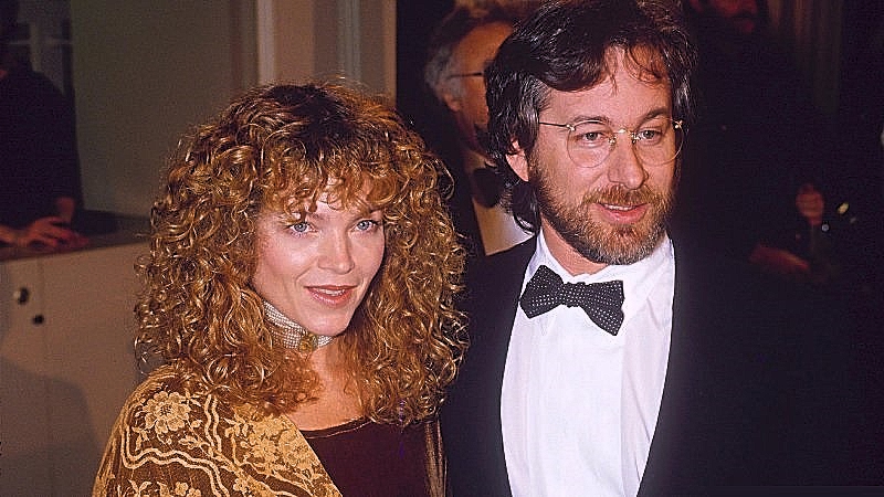 STEVEN-SPIELBERG-AMY-IRVING-FOTOR.jpg