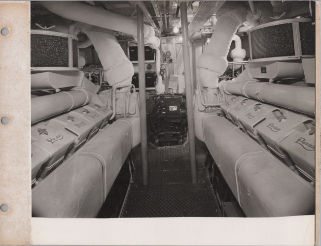SAS Haerlem P3126 engine room looking aft 24th Nov 1958