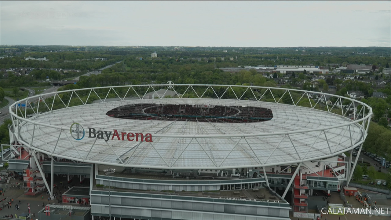 20240427-LEV-STU-BL_1-4K.ts_snapshot_00.21.564