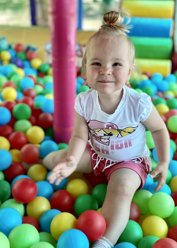 EE11A957-72A1-495D-97A7-A8475A6D3908