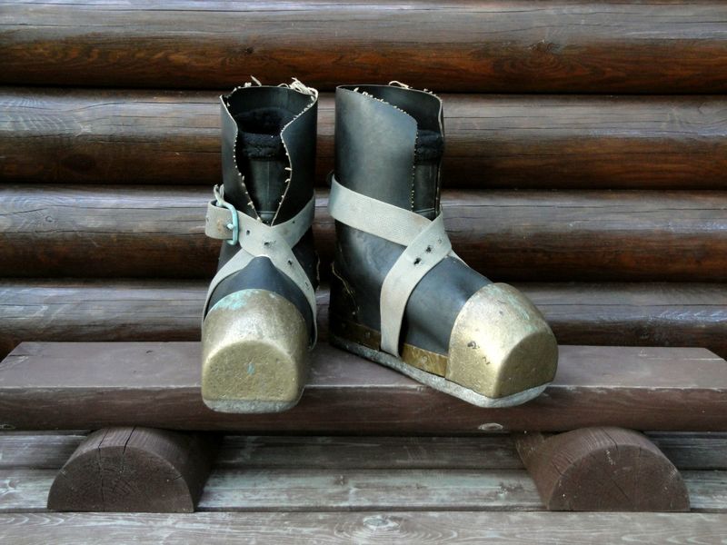 3. Галоши ПРС    60-70 гг.