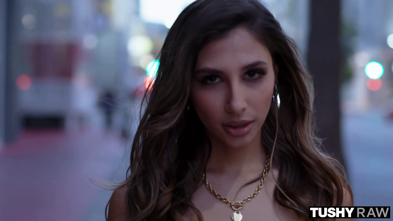 vlcsnap-2021-12-02-19h00m31s722