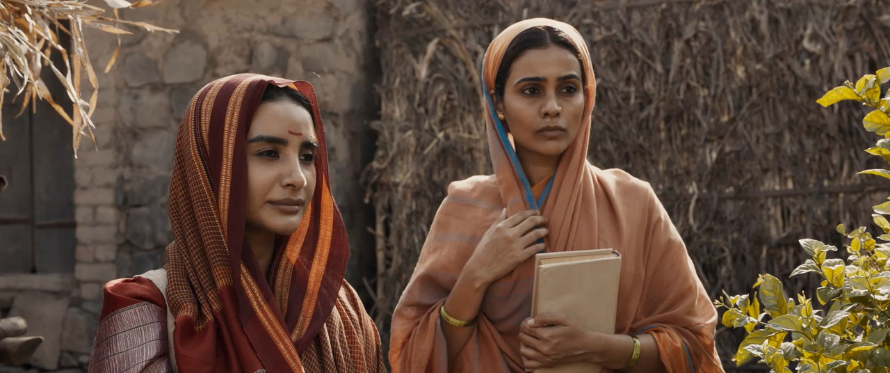 Phule 2025 WebRip [Hindi] 480p 720p ESub Screenshot