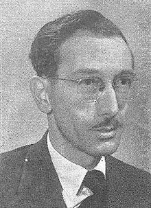 220px-Kennethbulmer1956