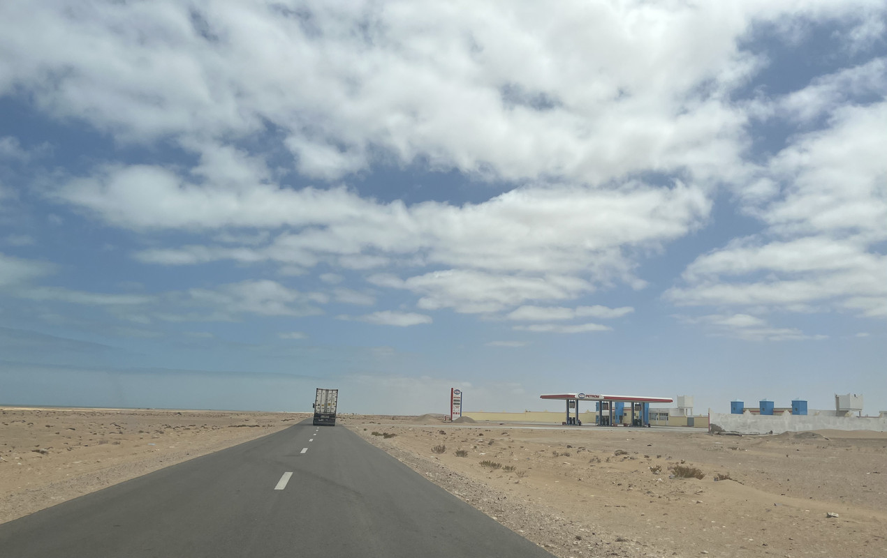 Laâyoune Plage y Foum El Oued - El Sahara Occidental (11)