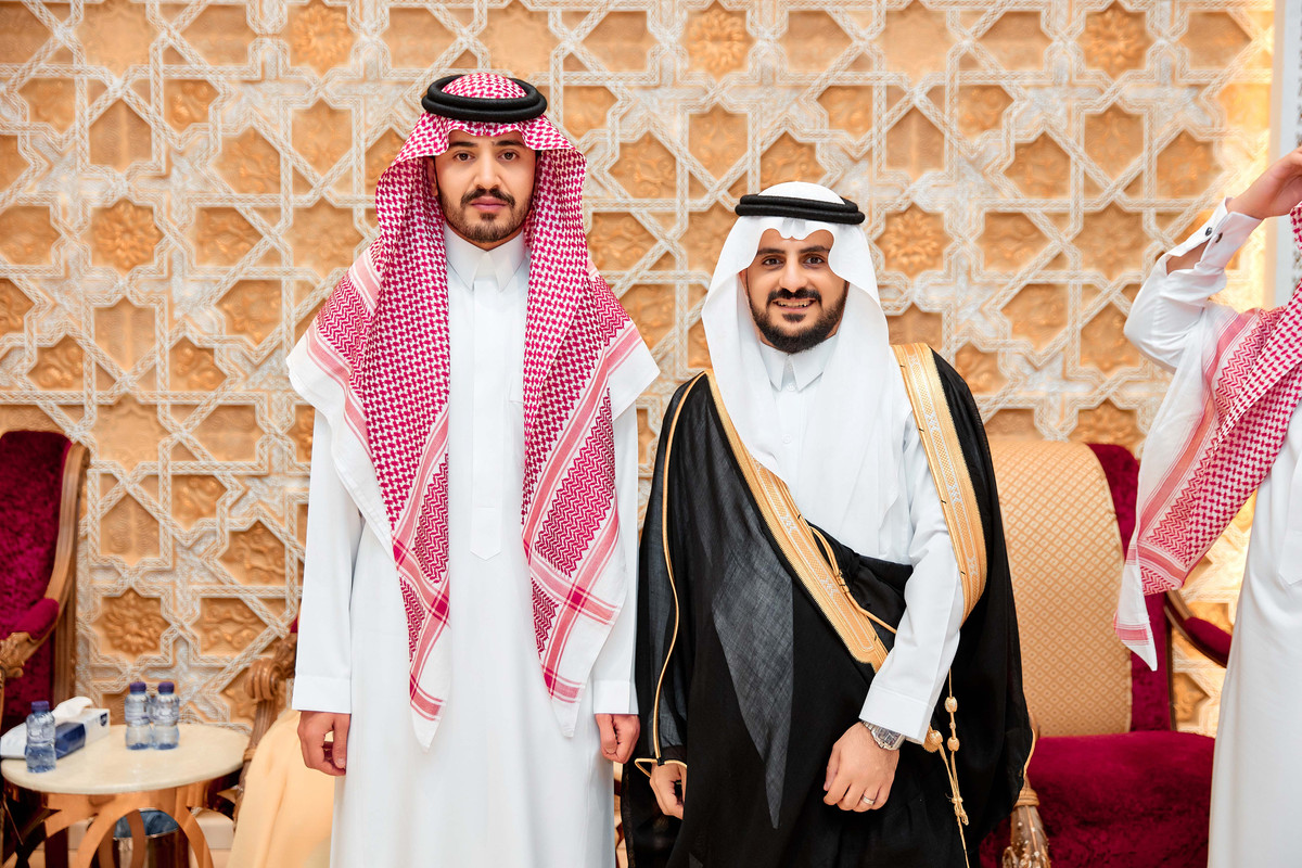 freelancers-BN7-A9069