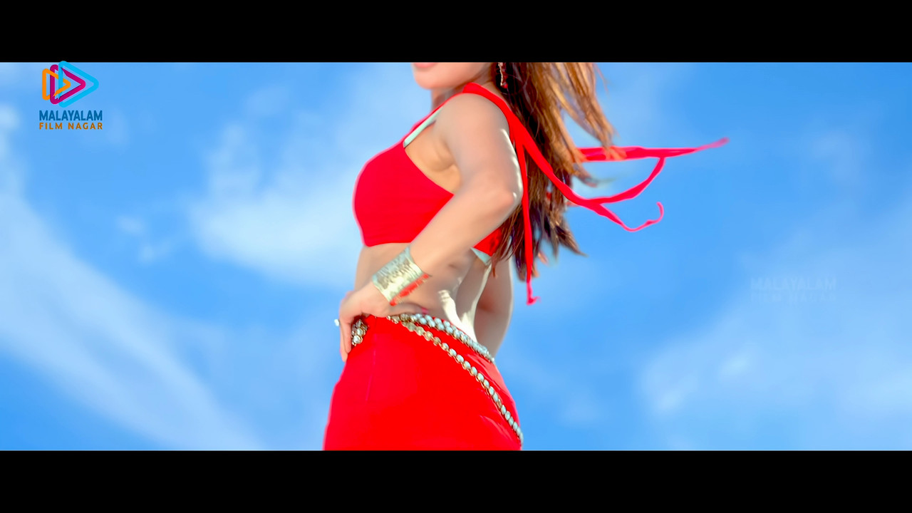 Samantha Hot Song 01 Alludu seenu 4K  sourch.mp4_snapshot_03.34.359