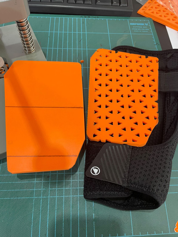 6217618D-33C1-459B-A283-61E59A38FC68