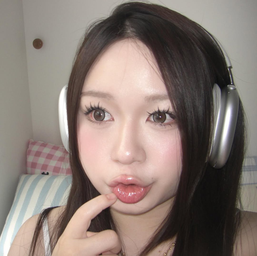 photo 23 2025 12 17 21 11 57