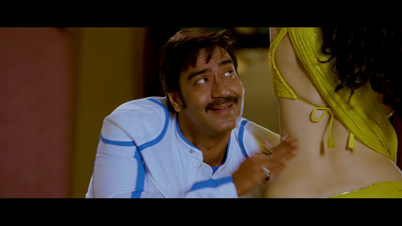 [Image: Tamanna-Hot-Song-From-Himmatwala-Taki-O-...-21-53.jpg]