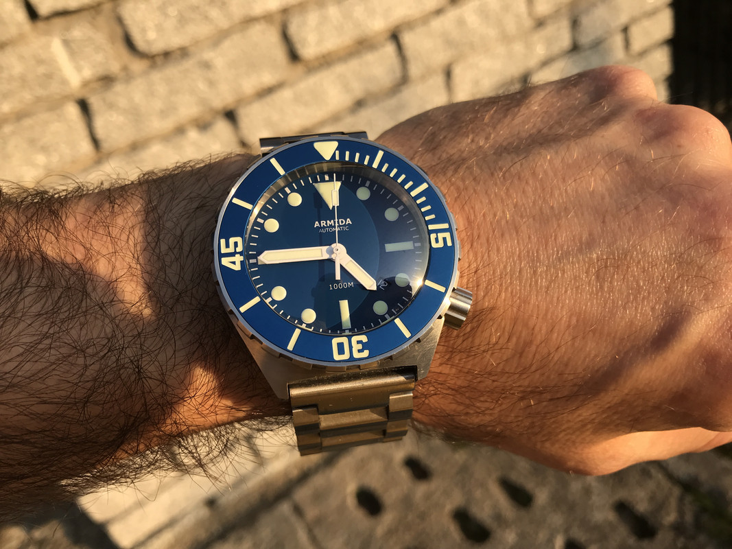 D41807E8-0258-45C5-97E0-773A341E8798