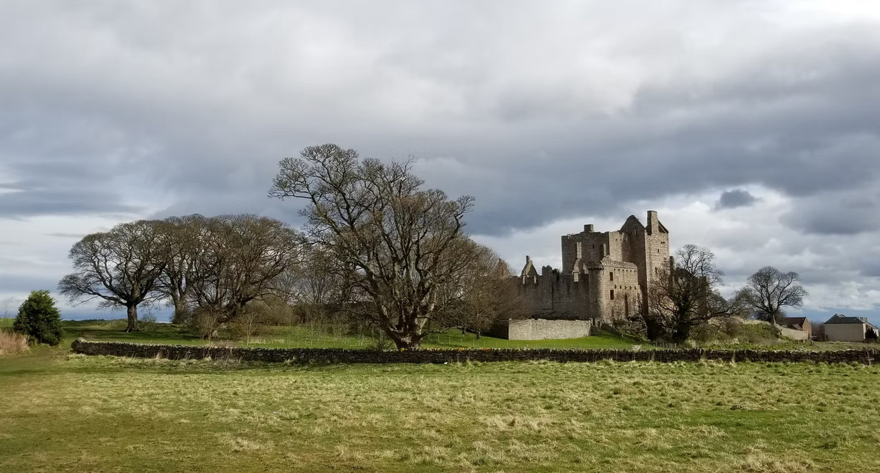 craigmillar-castle