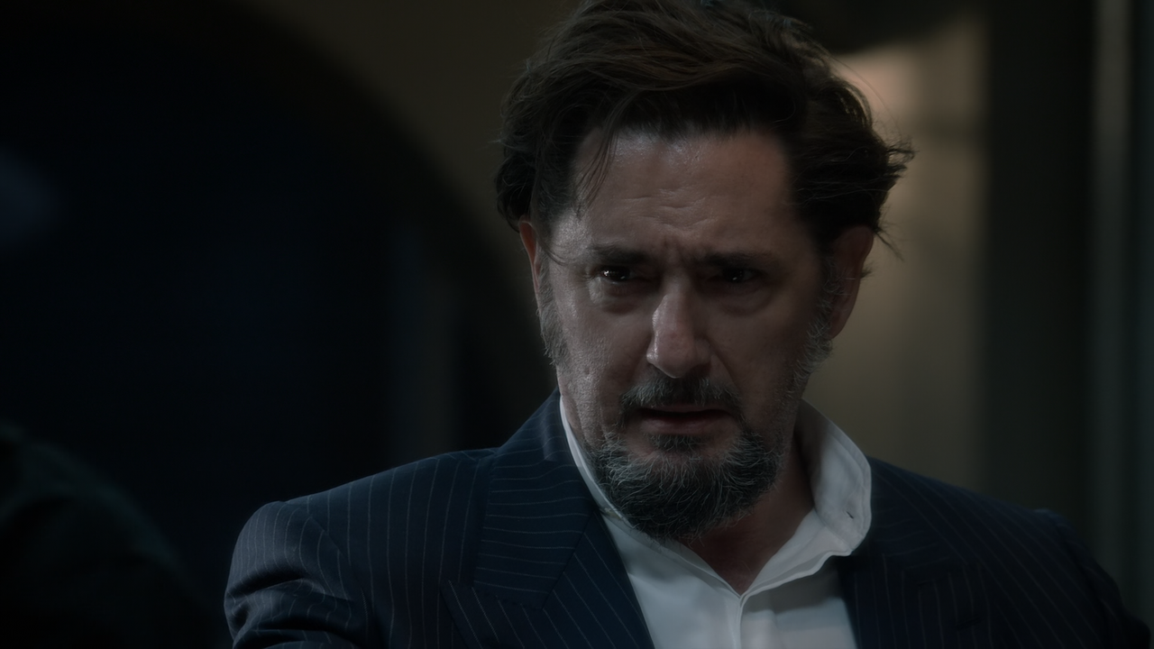 The.Blacklist.S08E21.Nachalo.1080p.10bit.BluRay.AAC5.1.HEVC-Vyndros.mkv_snapshot_37.21_[2021.10.18_0