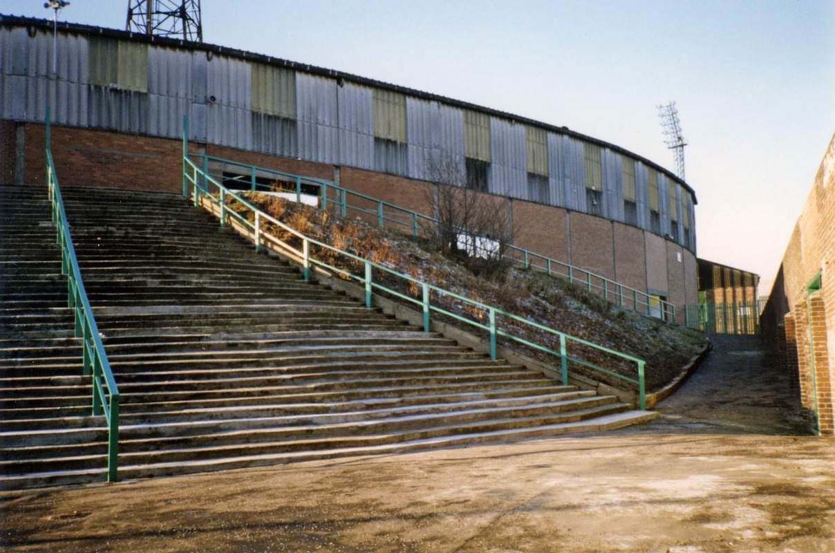 Celtic Park walkway IMG_4972