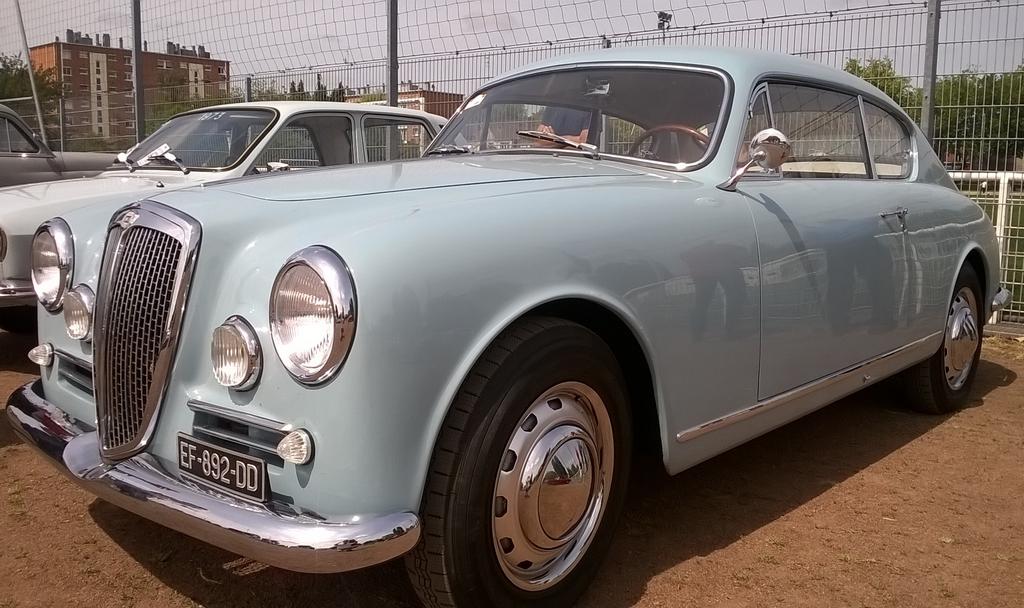 Lancia 1