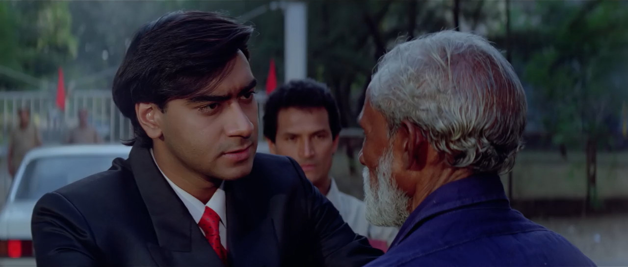 Gair 1999 WebRip [Hindi] 480p 720p ESub Screenshot