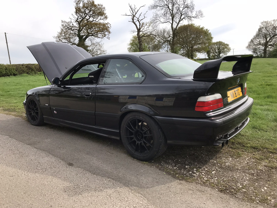 AEF9F4A2-37D1-4E0E-8D0C-8B9259FCDB8D