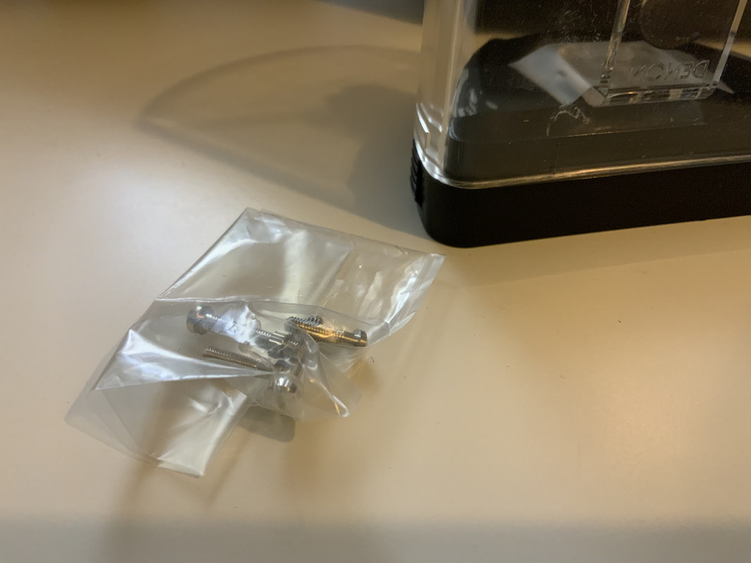 09C57768-A5BD-4218-AB23-DA51F681E6CD