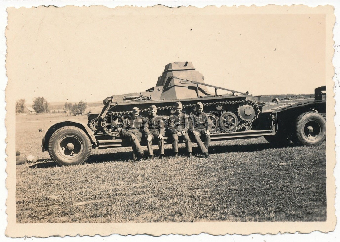 Panzer Befehlswagen I Tieflader Sonderanhänger P