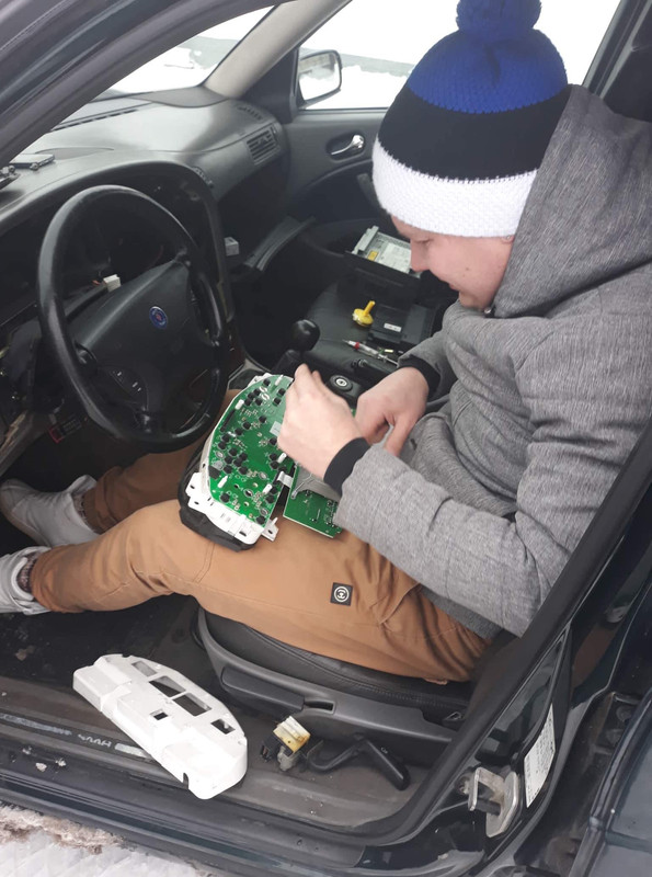 FF34E85B-AB20-4C00-8A0D-8CDE936EBB84