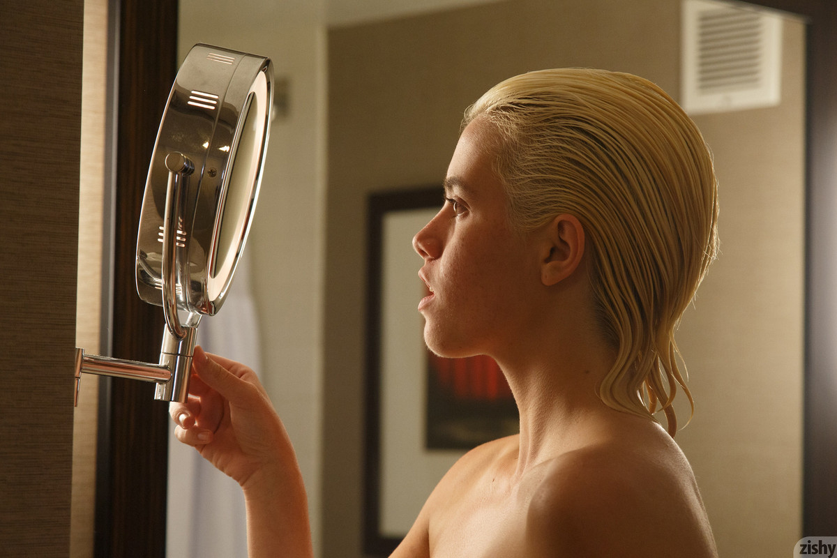 full_064_1421231459378085