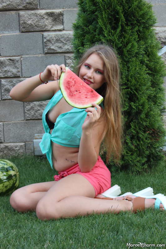 MarvelCharm_Hanna-Watermelon-062