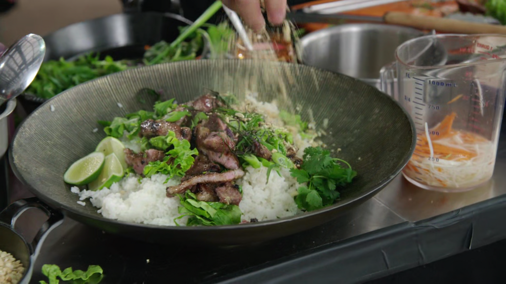 [Image: Guys-Ranch-Kitchen-S07-E05-1080p-HEVC-x265.png]