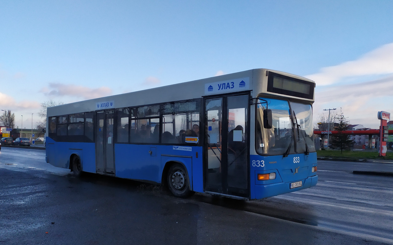 Neobus #833
