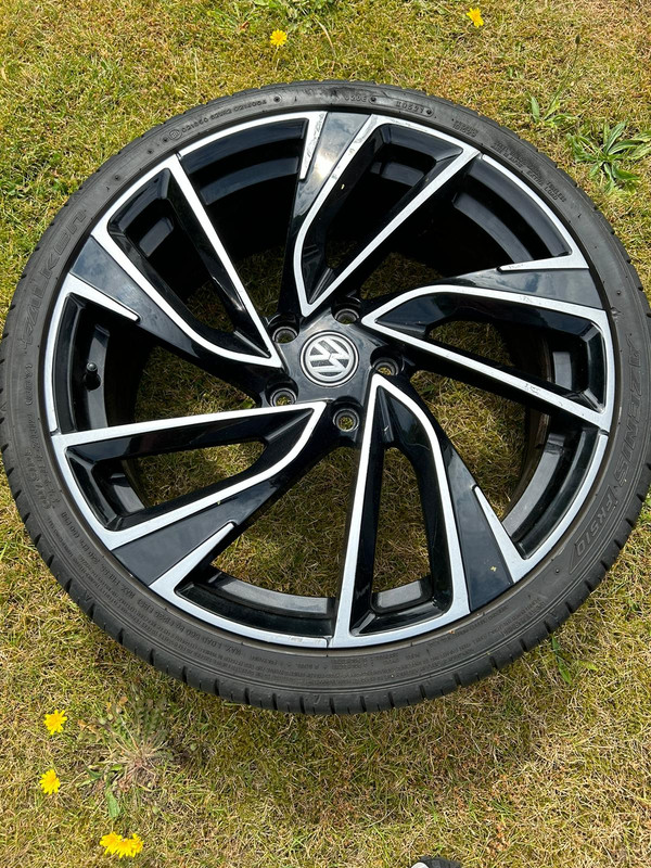 6A838154-0DE2-405F-A7CF-5C24D716C729