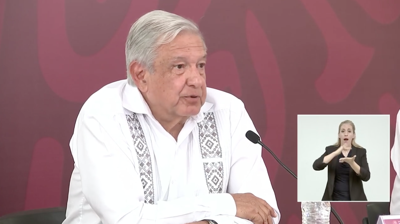 No aspiramos a una dictadura, sino a la democracia: AMLO