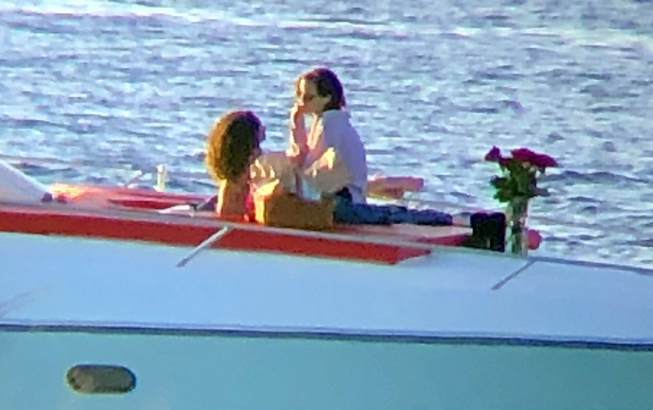 emmawatson-updates.com (19)