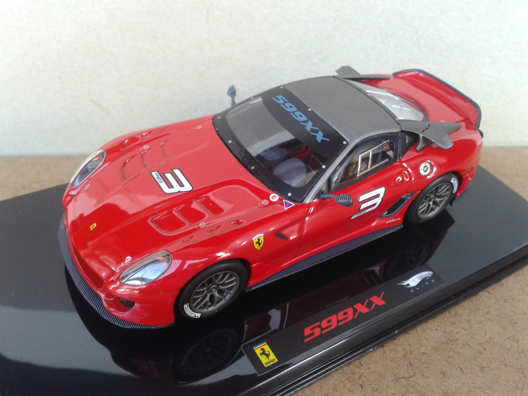 2009 Ferrari 599XX (Hot Wheels Elite) (1)
