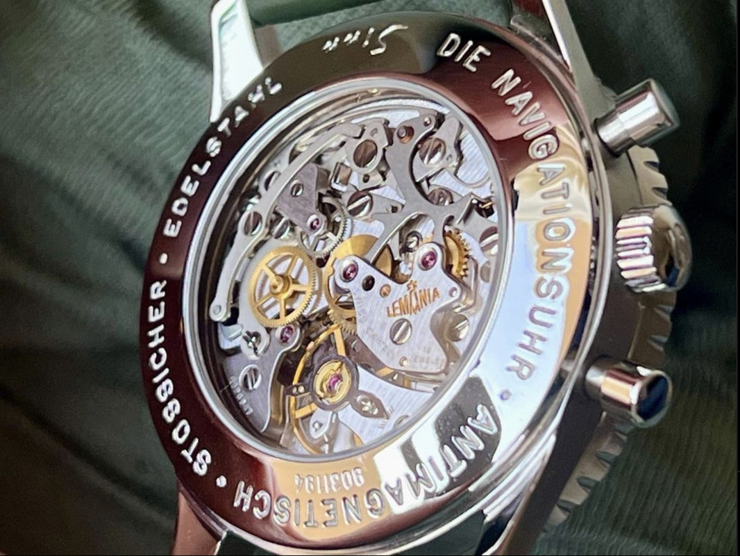 20A74498-09D2-4ED9-A538-387C7E0C5B8A