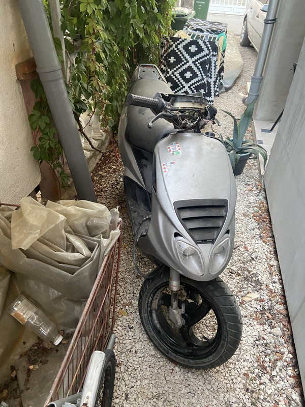 6CCACAE8-E281-40F6-B736-C25FBCEDDA43