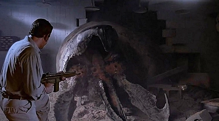 TREMORS-5-FOTOR.jpg