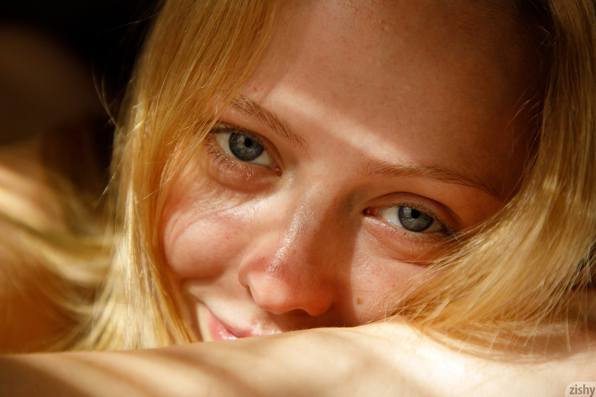 full_047_1232391539063290