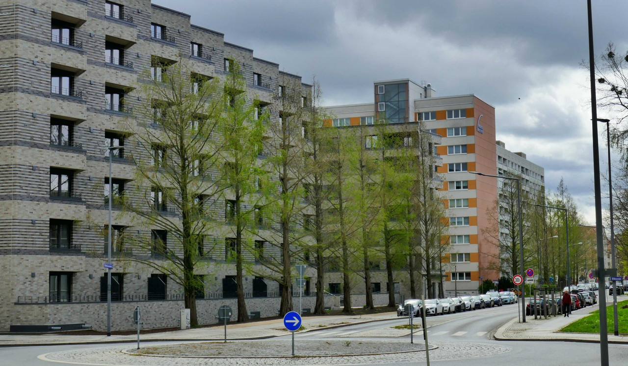 Bild: https://i.postimg.cc/J4gGfgL9/P1190369.jpg