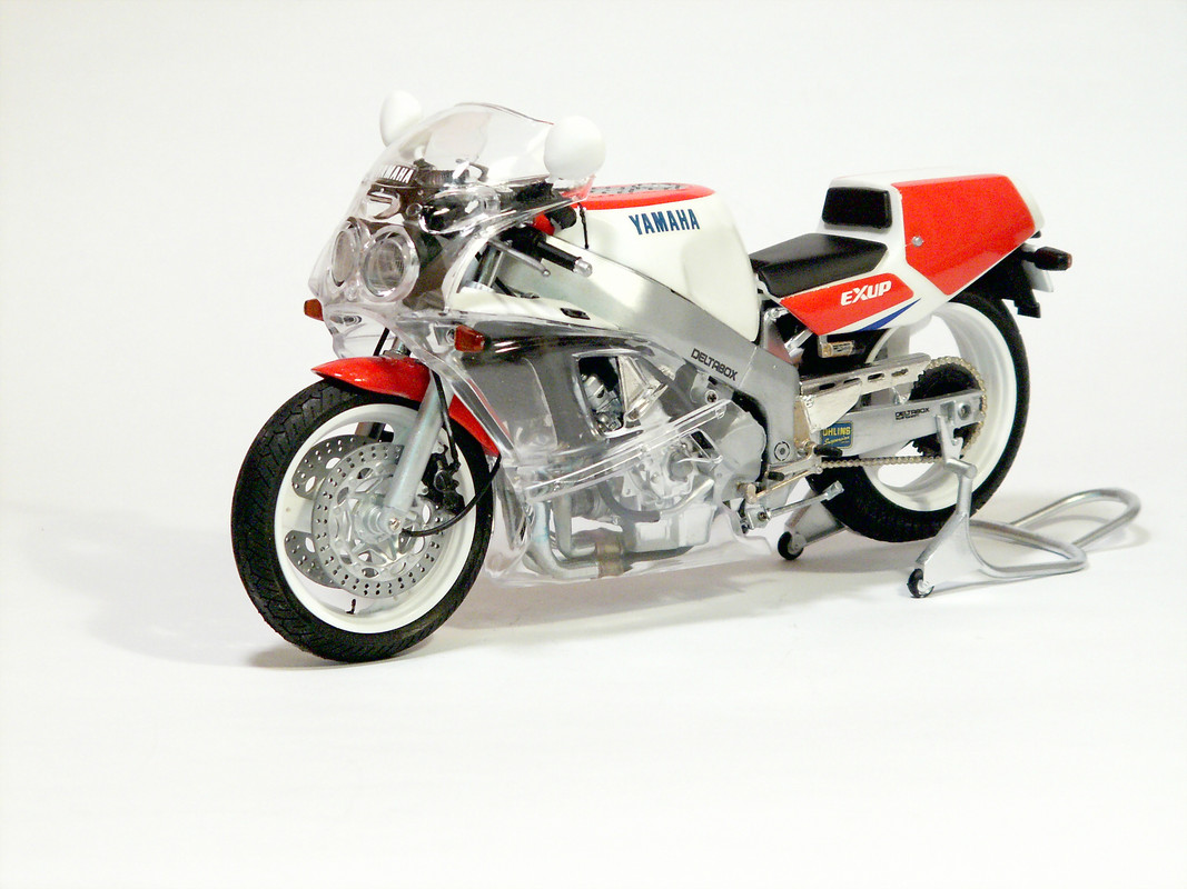 Tamiya FZR750R Photos-022