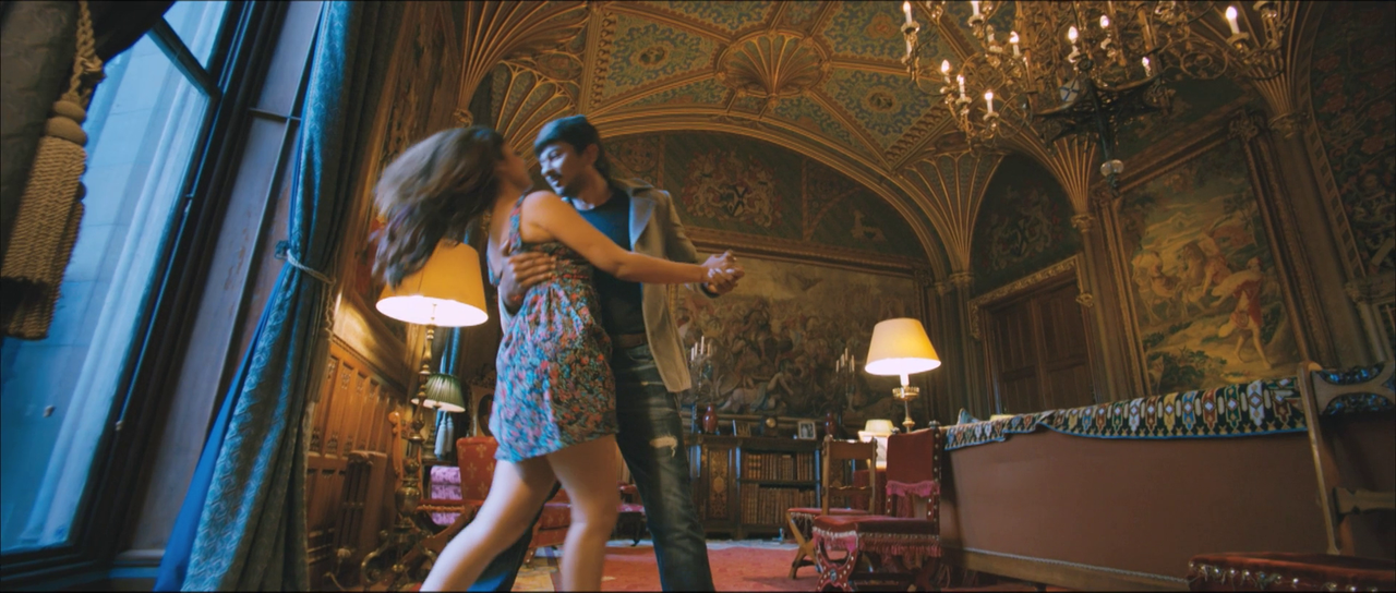 vlcsnap-2024-12-19-21h18m02s153