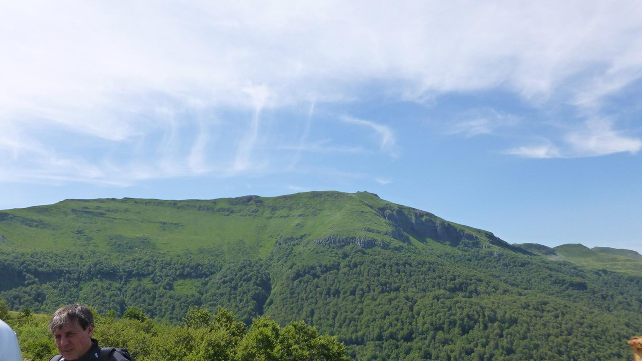 98398D15-58F6-4307-B1AD-4A591BB59DC8