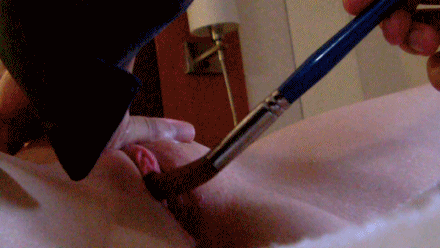 R-20.gif