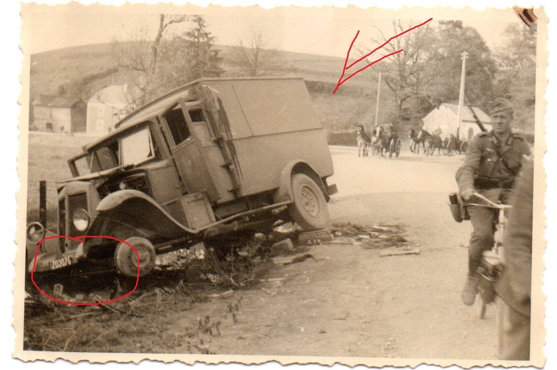 Foto Soldat Inf.Rgt. 31 Frankreich Zerstörung Be