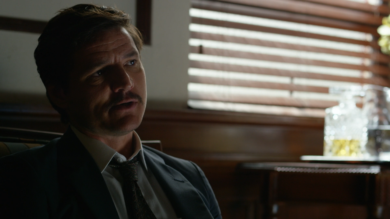 Narcos.S03E01.La.strategia.del.capo.1080p.BluRay.DTS.ITA.AC3.ENG