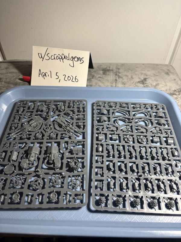 Dreadnoughts Bits Sprues Partial Builds 01