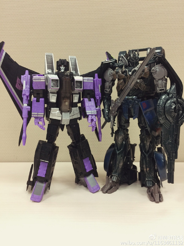 Transformers-5-The-Last-Knight-Shadow-Spark-Opti